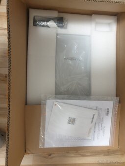 Novy este zabaleny 10 KW Sungrow SG10RT trojfázový FV menič - 5