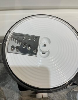 Kuchynský robot Bosch MCM4100 800W - 5