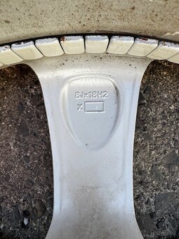 Disky VW 5x112 r18 plus letne pneu - 5
