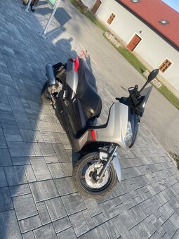 Yamaha X max 125 - 5