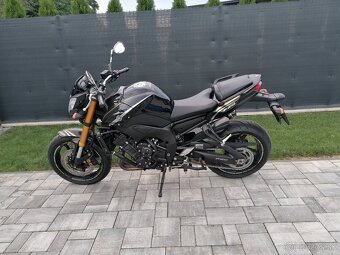 Yamaha FZ 8 - 5