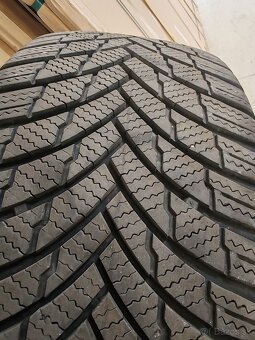 Firestone 215/55 r17 - 5