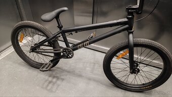 BMX GALAXY Spot Čierna Matná
- 5