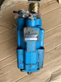 Predám hydraulické piestikové čerpadlo - 5