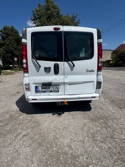 Renault trafic - 5