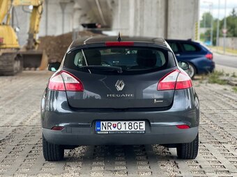 Renault Megane 1.6 benzín - 5