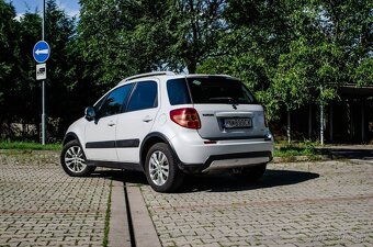 Suzuki SX4 1.6 i-AWD 4x4 Exclusive LPG - 5