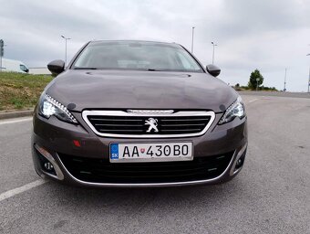 Peugeot 308 - 5