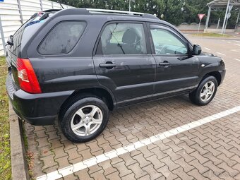 Kia Sportage 2,0benzin/LPG rok 2009 - 5