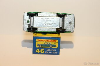 Matchbox RW Mercedes 300 SE coupe - 5