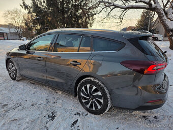 Ford Focus Kombi 1.0 EcoBoost mHEV Edition AT - 5