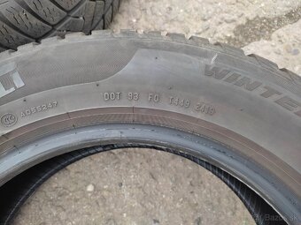 Predám zimné pneu Pirelli 205/60 R16 - 5
