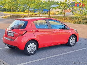 Toyota Yaris Hybrid 2015 Facelift 4-valec - 5