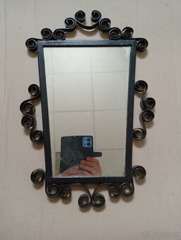 Predám starožitné zrkadlá a vešiaky - 5