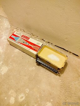 RETRO VECI - VÁHA A VYSÁVAČ - 5