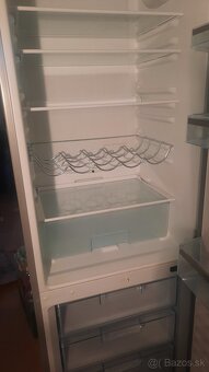 Predám chladničku s mrazničkou zn: BOSCH KGV 36X77 - 5