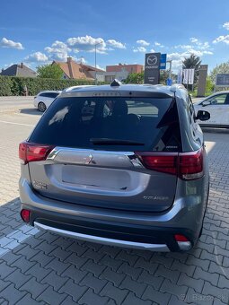 Mitsubishi Outlander 2.2 DI-D Intense+ - 5