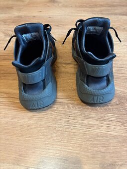 Nike Air Huarache - 5