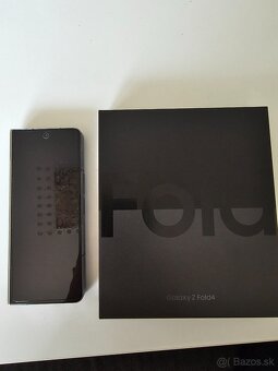 Predám na diely Samsung galaxy Z Fold4 - 5