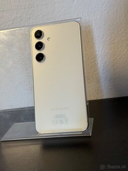 Predám Samsung Galaxy S24 8GB Rám 256GB Stav Nového Telefónu - 5