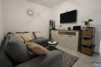 VIR - zariadený apartmánový dom na predaj - 5
