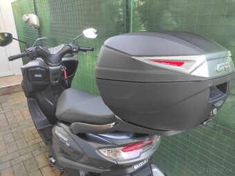 Suzuki Burgman 125 - 2.000km - 5