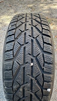 10.	Jeep Compass 215/65/ r17 - 5