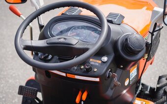 Malotraktor HINOMOTO 3025 - 5