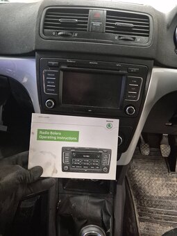 Rozpredám po častiach na diely - Škoda Yeti - LF8N - 5