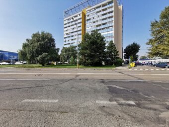 41794-Investičný pozemok v Bratislave - 5