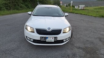 Škoda OCTAVIA Combi 2.0 TDI xenon - 5