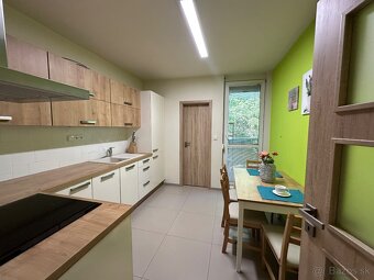 Krásny ,tichý a priestranný 2i byt pri lese,Dúbravka - 5
