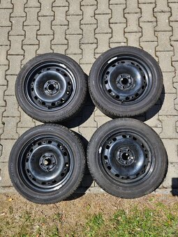 Letné pneumatiky 195/55R15 s diskmi a puklicami - 5