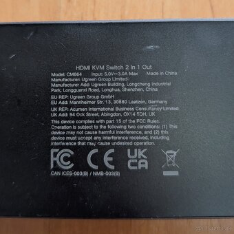 prepínač Ugreen CM664 - 5