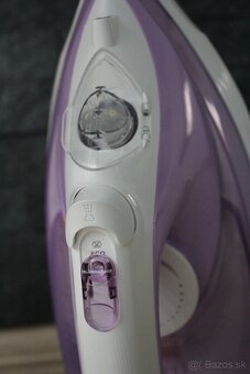 Naparovacia žehlička PHILIPS Azur Performer 2400W - 5