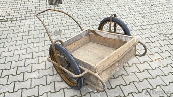 Dvojkolesová kára-taliga. - 5