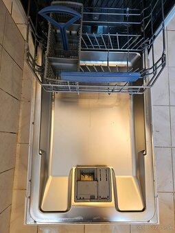 Predám umývačku riadu Bosch. - 5