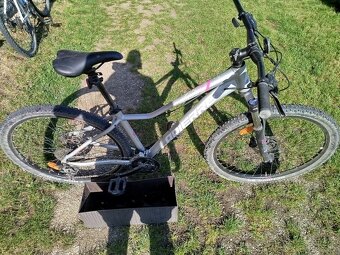 Predám 2 bicykle lapier dámske veľkosť M - 5