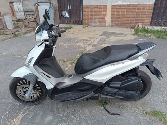 PIAGGIO BEVERLY 125 - 5