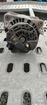 Predám alternátor na Seat Cordoba 1.4 44kw kód:AKK rok 2000 - 5