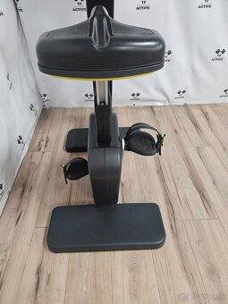 Vzpriamené koleso technogym artis unity 3.0 - 5