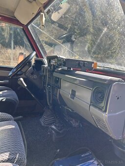 TOYOTA LANDCRUISER HZJ 73 - 5