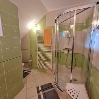 REZERVOVANÉ LUXUSNÝ RODINNÝ APARTMÁNOVÝ DOM 350 M2 S POZEMK - 5