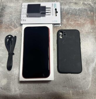 iPhone 11 64GB Red - 5
