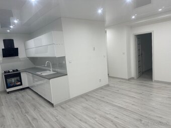 2 izbový byt s balkónom - 5