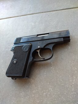 Pištoľ CZ vz 45 - 5