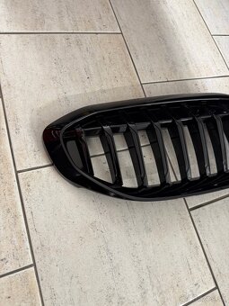 Predna maska BMW G20/21 - 5