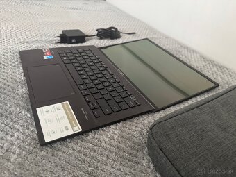 ASUS Zenbook 14 OLED UM3402YA, perfektný stav, s obalom - 5