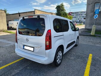 2021_Opel Combo Life DIESEL_BOHATÁ VÝBAVA_5 miest_1.maj SR_ - 5
