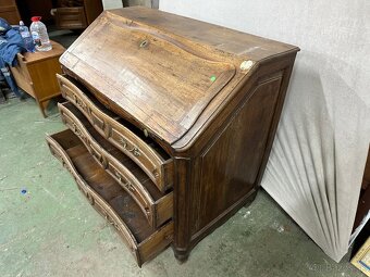 Starý drevený sekretár - 5